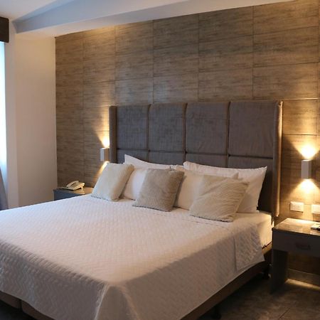 Hotel Presidente Internacional Guayaquil Buitenkant foto