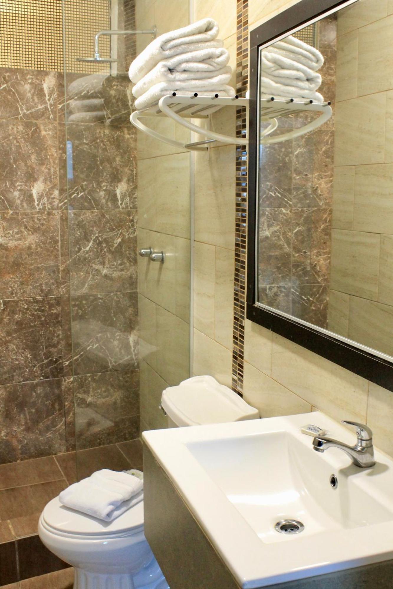 Hotel Presidente Internacional Guayaquil Buitenkant foto